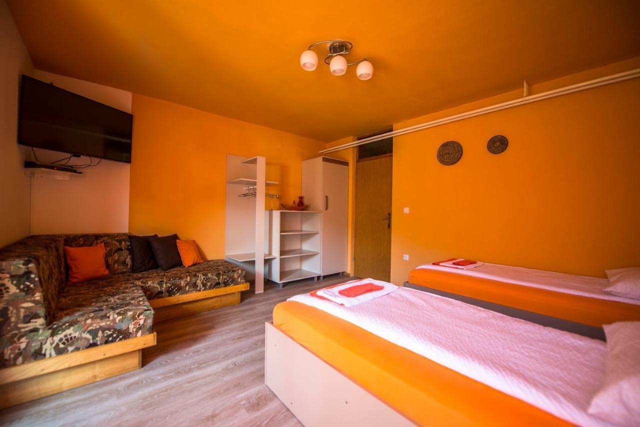 Apartma Rombon Brdo With Free Onsite Parking Бовец Екстер'єр фото