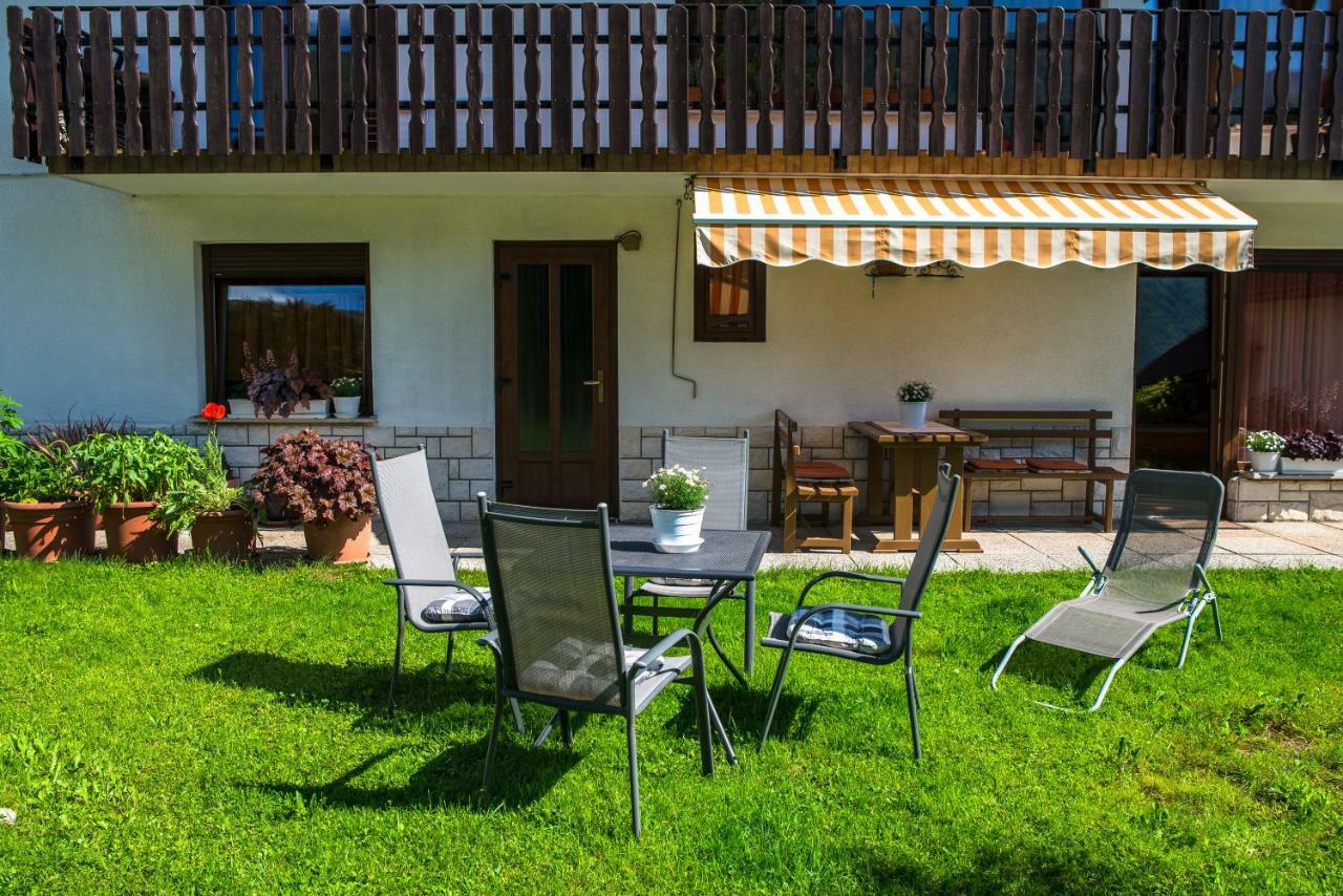 Apartma Rombon Brdo With Free Onsite Parking Бовец Екстер'єр фото